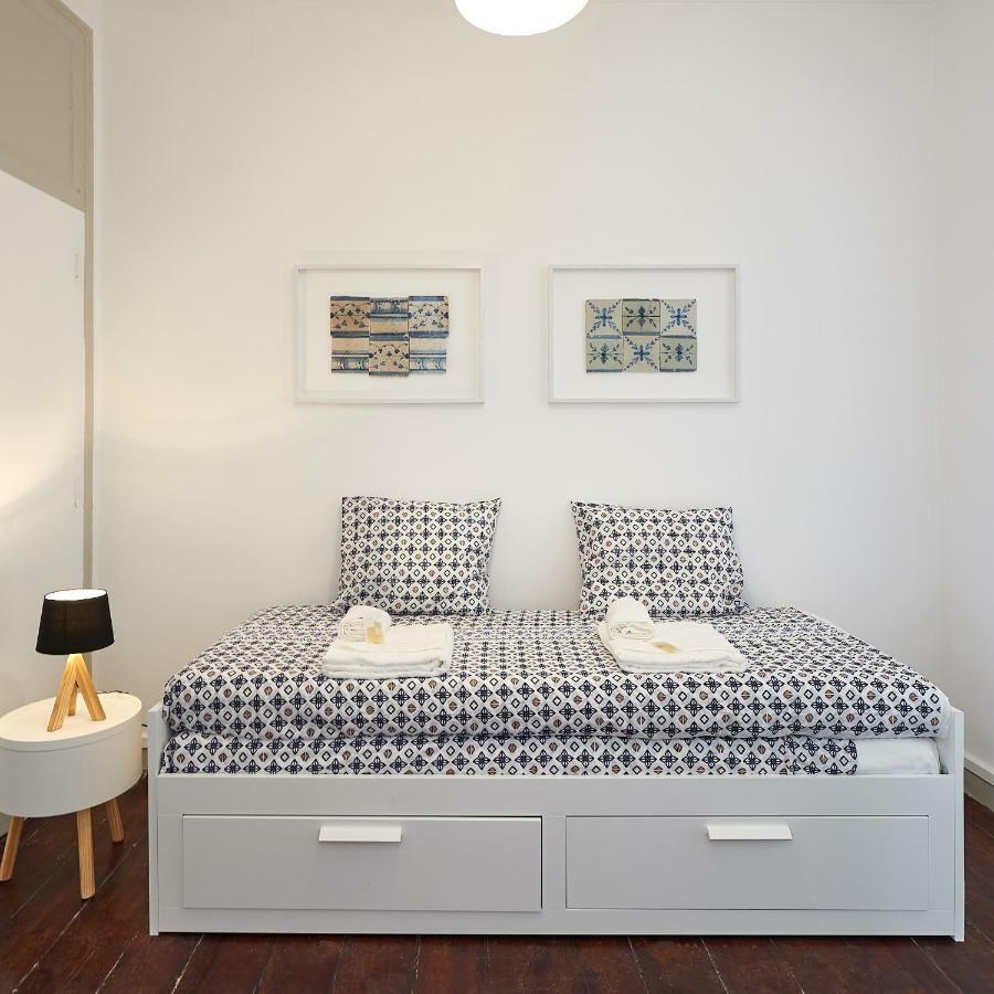 Love inn Bairro Alto Lissabon Exterior foto